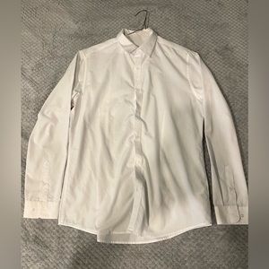 H&M men’s dress shirt